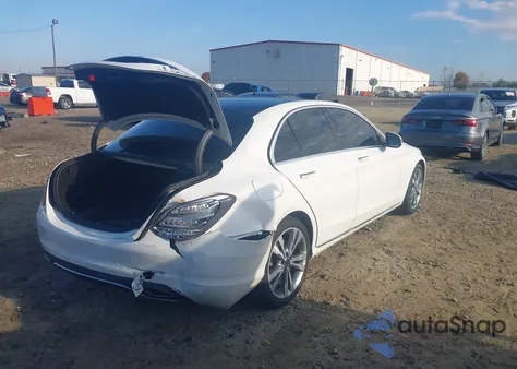 2018 Mercedes-Benz C 300 from USA, damaged, VIN WDDWF4JB0JR347685